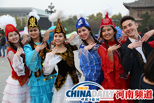 国际文化艺术节首亮相 百年河大尽显国际范儿/图